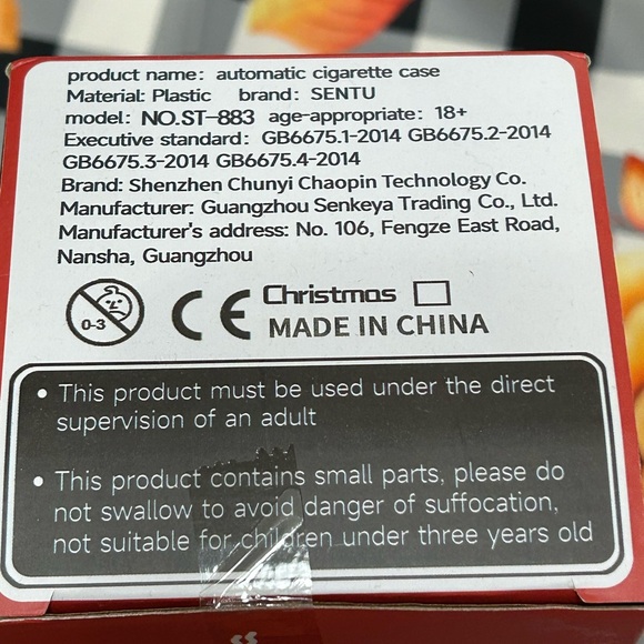 Christmas Cigarette Case with Santa Design - Picture 4 of 4